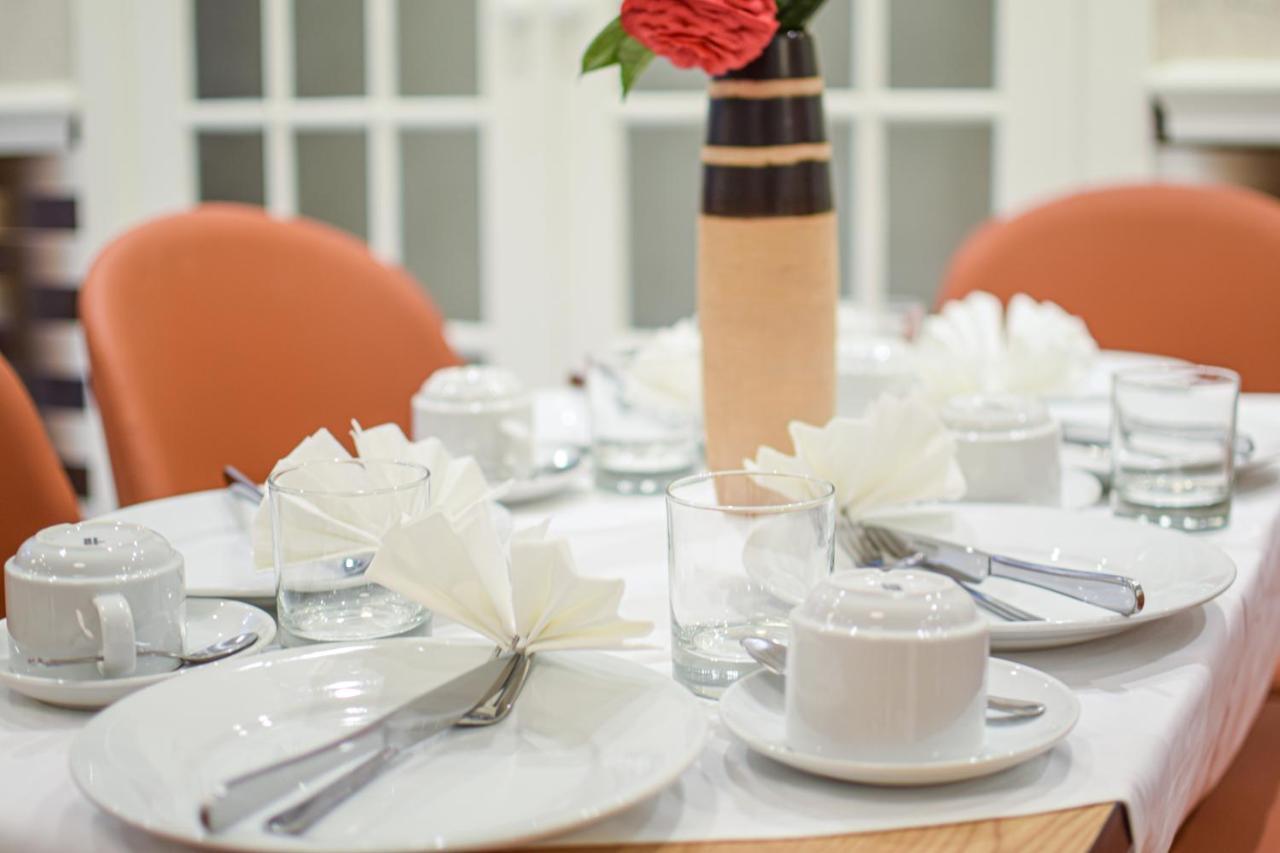 לונדון Pembridge Palace Hotel מראה חיצוני תמונה
