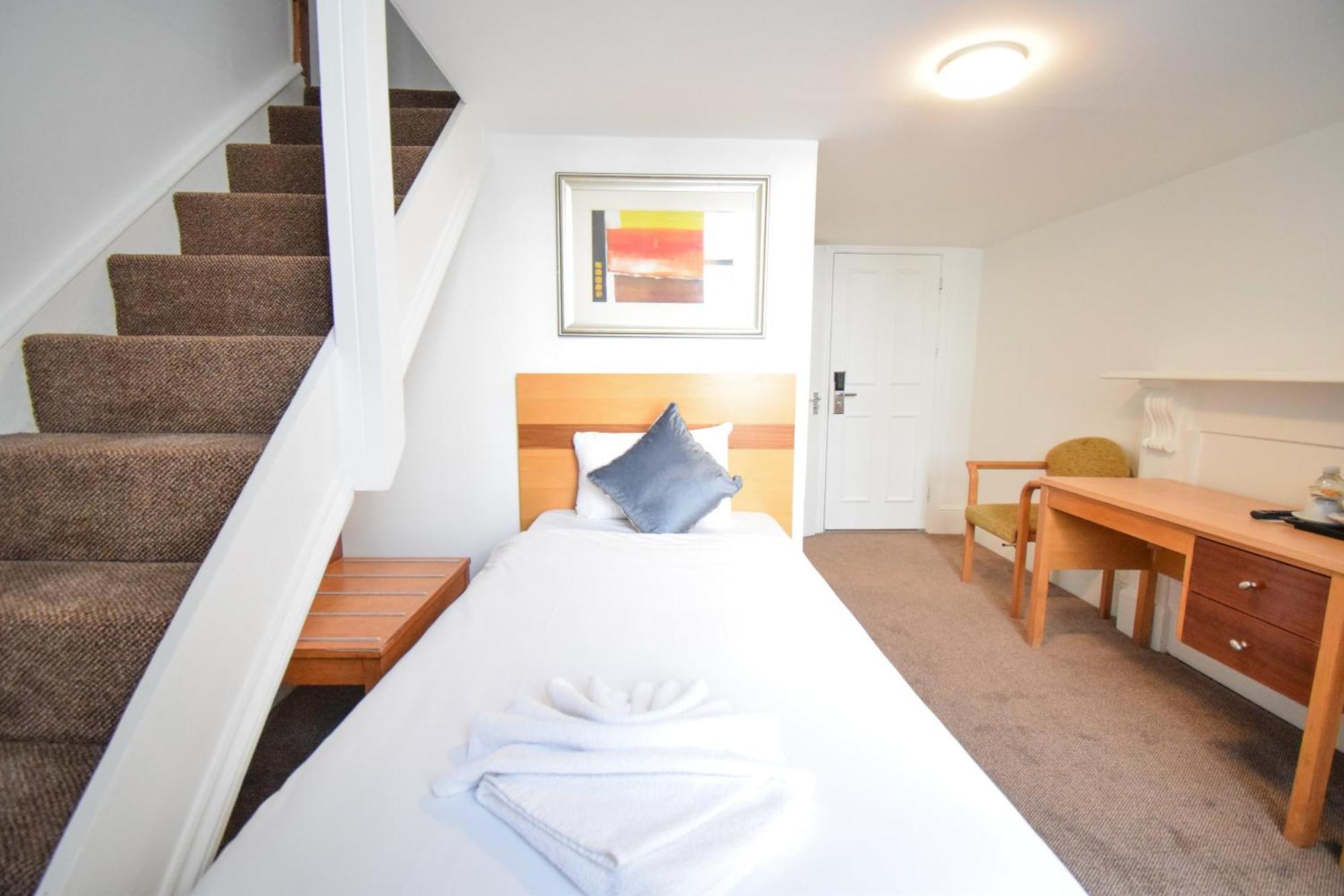 לונדון Pembridge Palace Hotel מראה חיצוני תמונה